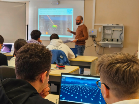A L’Aquila studentesse e studenti delle superiori alle prese con la fisica delle astroparticelle